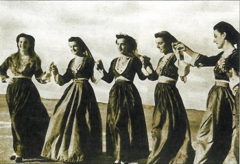 Tanzende Frauen